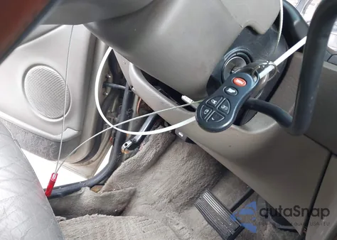 2002 Chrysler Town & Country Limited from USA, damaged, VIN 2C8GP64L62R516467